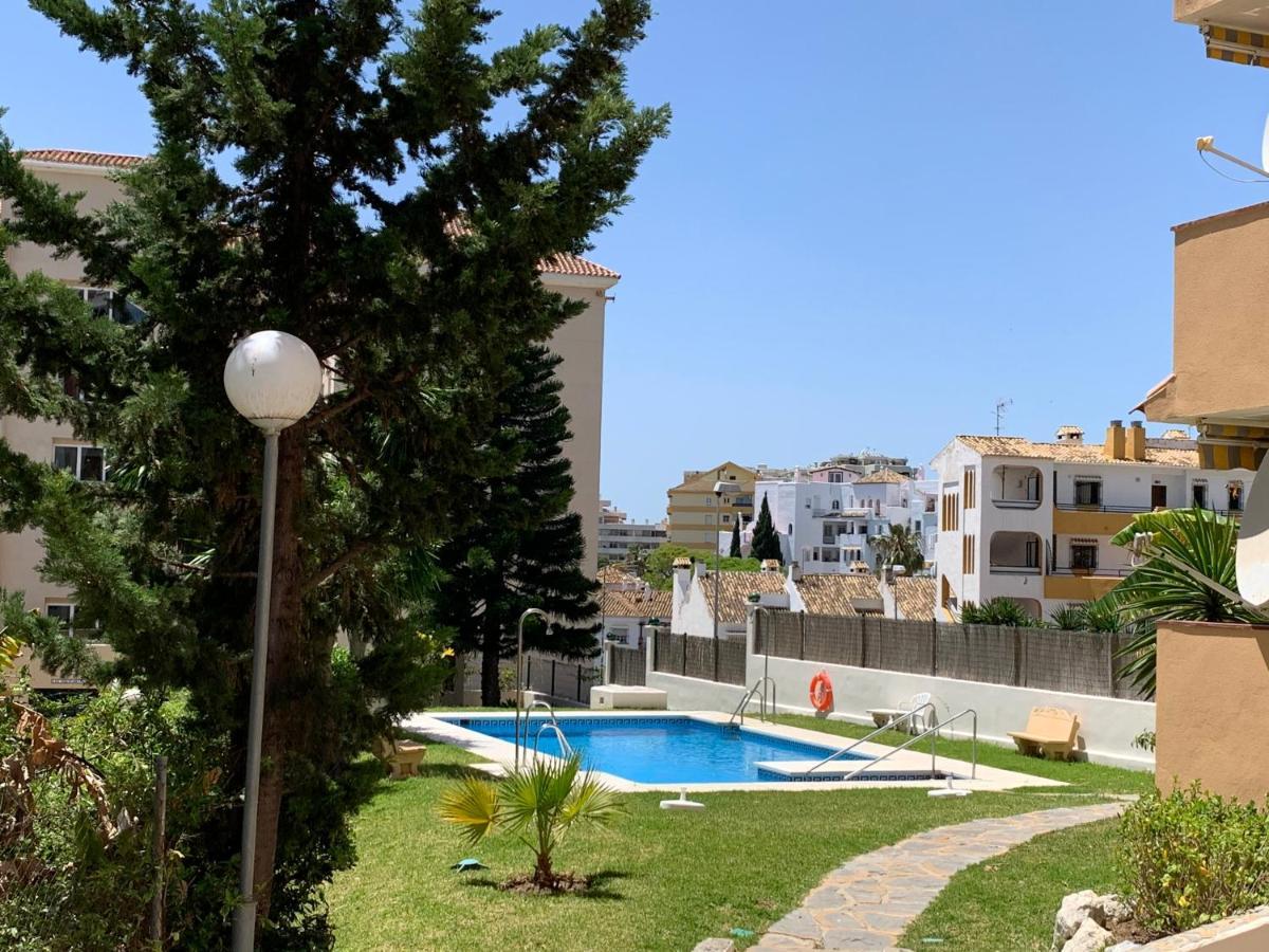 Tulipanes Benalmadena - Parking Privado Apartman Kültér fotó