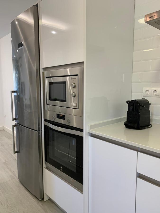 Tulipanes Benalmadena - Parking Privado Apartman Kültér fotó